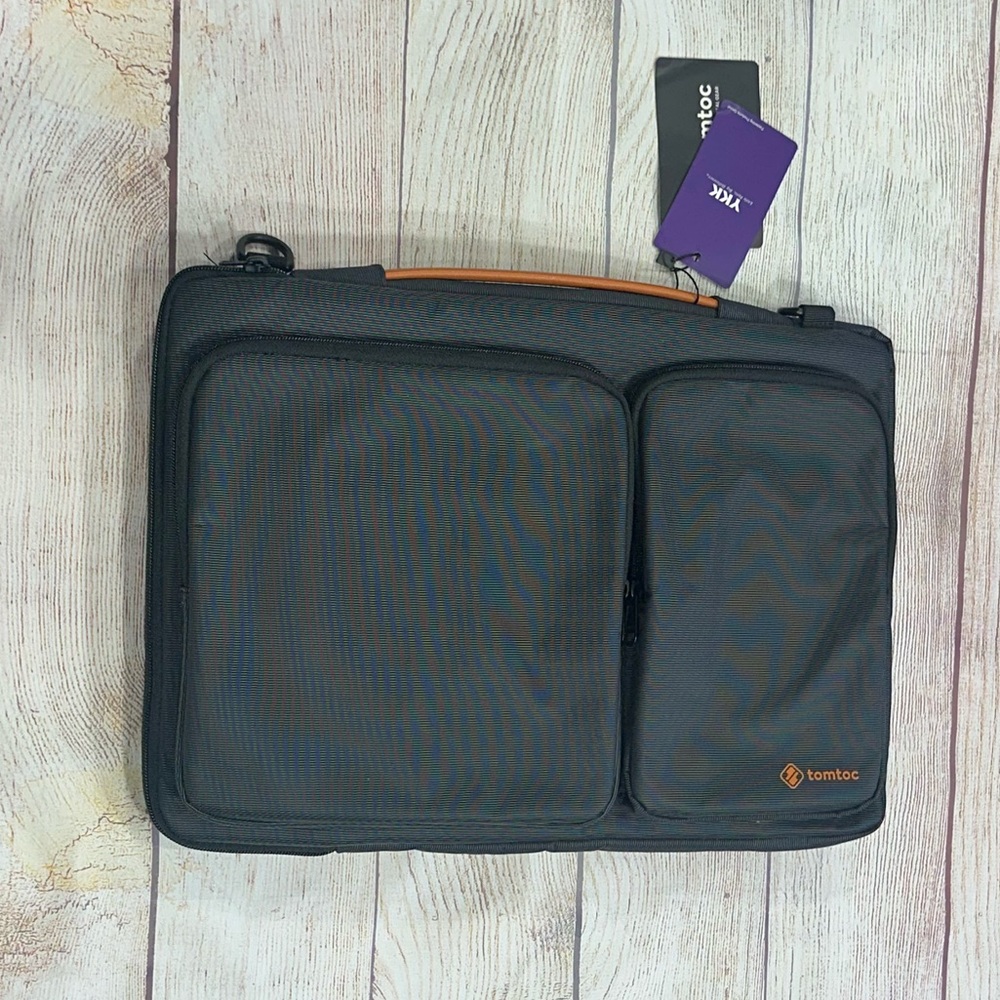 Tomtoc Charcoal Defender series Sleeve with Dual Compartments NWT